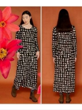 In Bed With You Abstract Print Merino Wool Long Column Dress Small Black & Cream